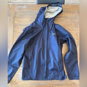 Patagonia Men’s Dark Blue Weatherproof Outdoor Jacket